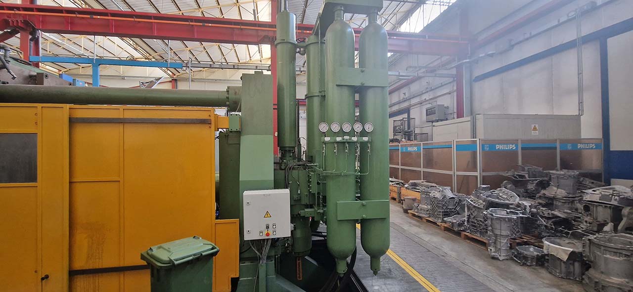 Idra OL 3500 машина для литья под давлением с холодной камерой KK1678, б/у Idra OL 3500 машина для литья под давлением с холодной камерой KK1678, б/у