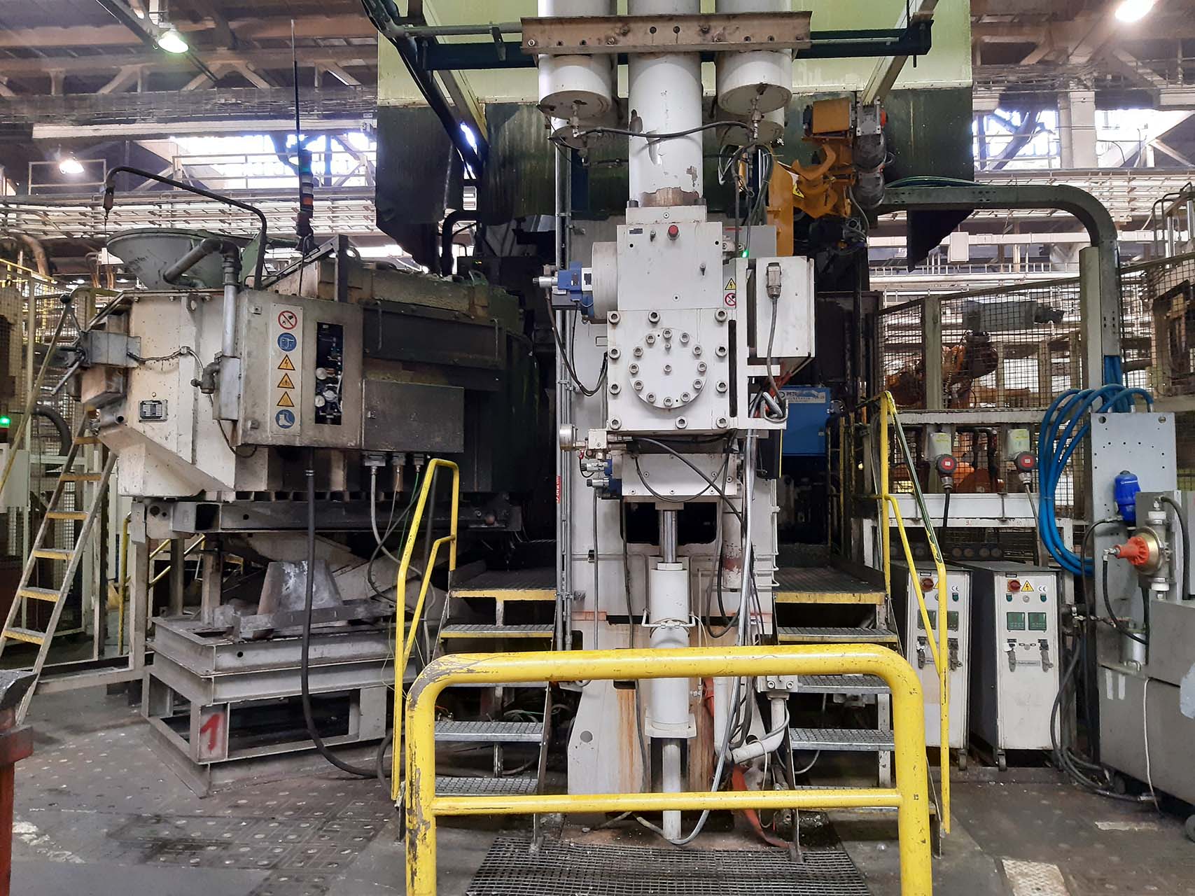 Frech GDK 1600-130 OC машина для литья под давлением с холодной камерой KK1637, б/у Frech GDK 1600-130 OC машина для литья под давлением с холодной камерой KK1637, б/у