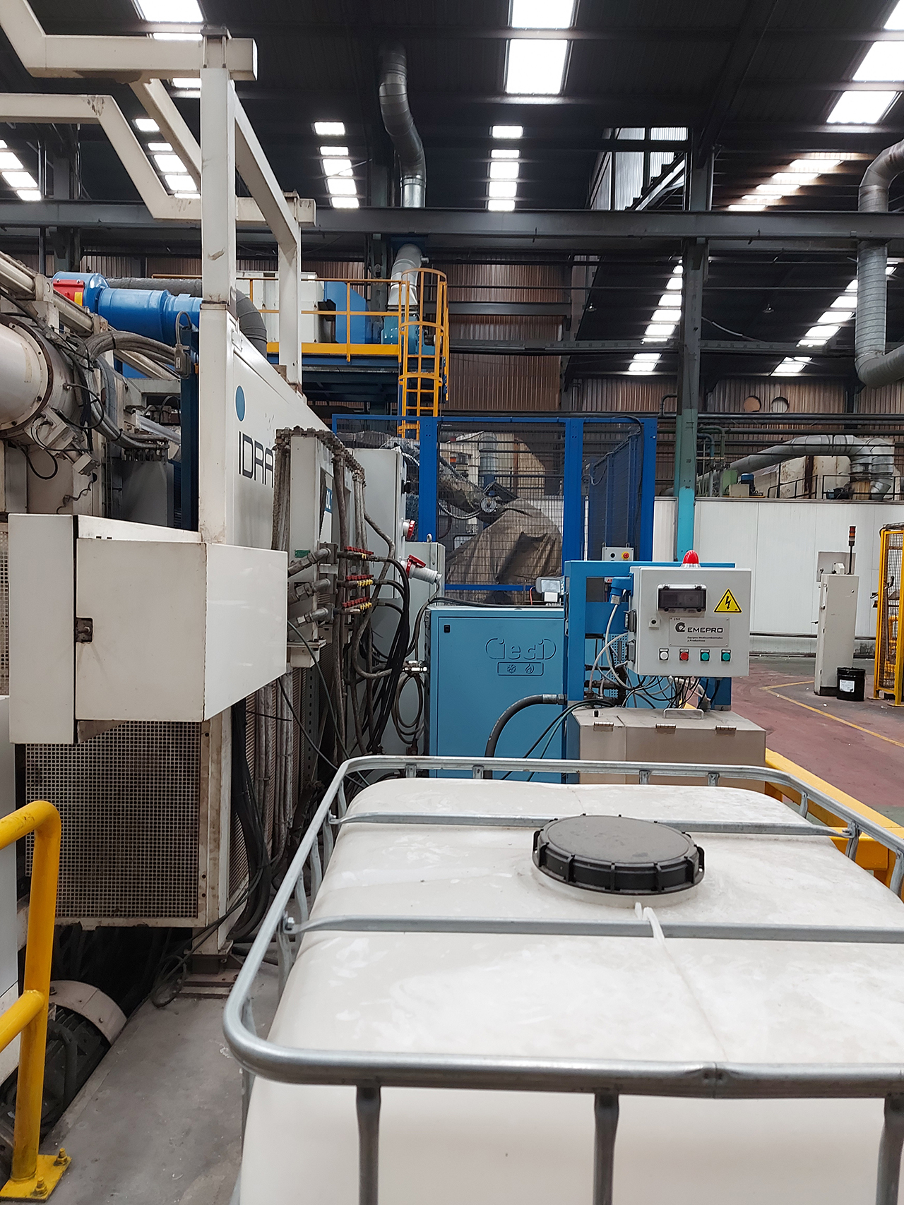 Idra-OL-1900-S-cold-chamber-die-casting-machine-KK1587-p9 Idra OL 1900 S машина для литья под давлением с холодной камерой KK1587, б/у