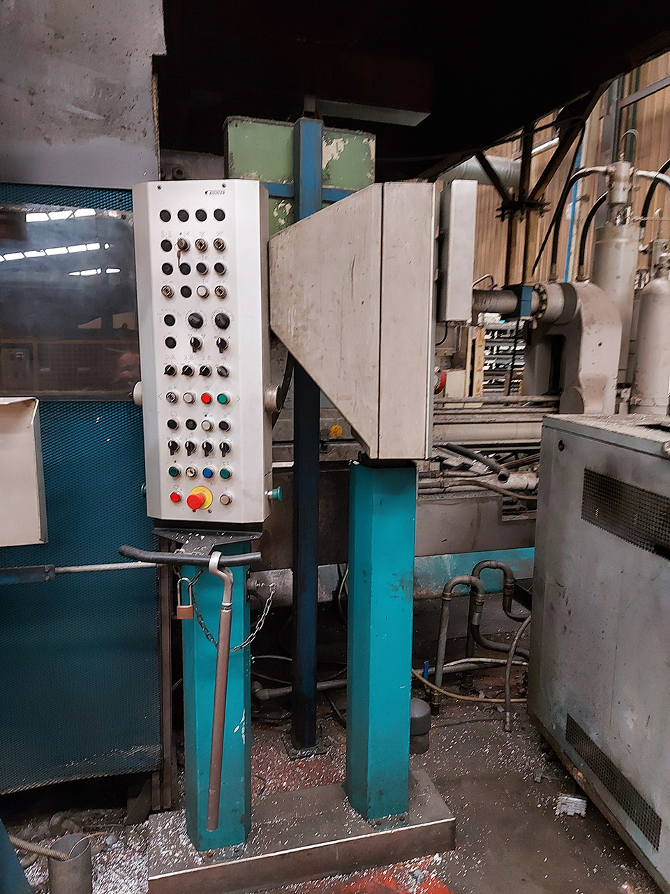 B-uhler-Evolution-B-140-D-cold-chamber-die-casting-machine-KK1580_4 Bühler Evolution B 140 D машина для литья под давлением с холодной камерой KK1580, б/у
