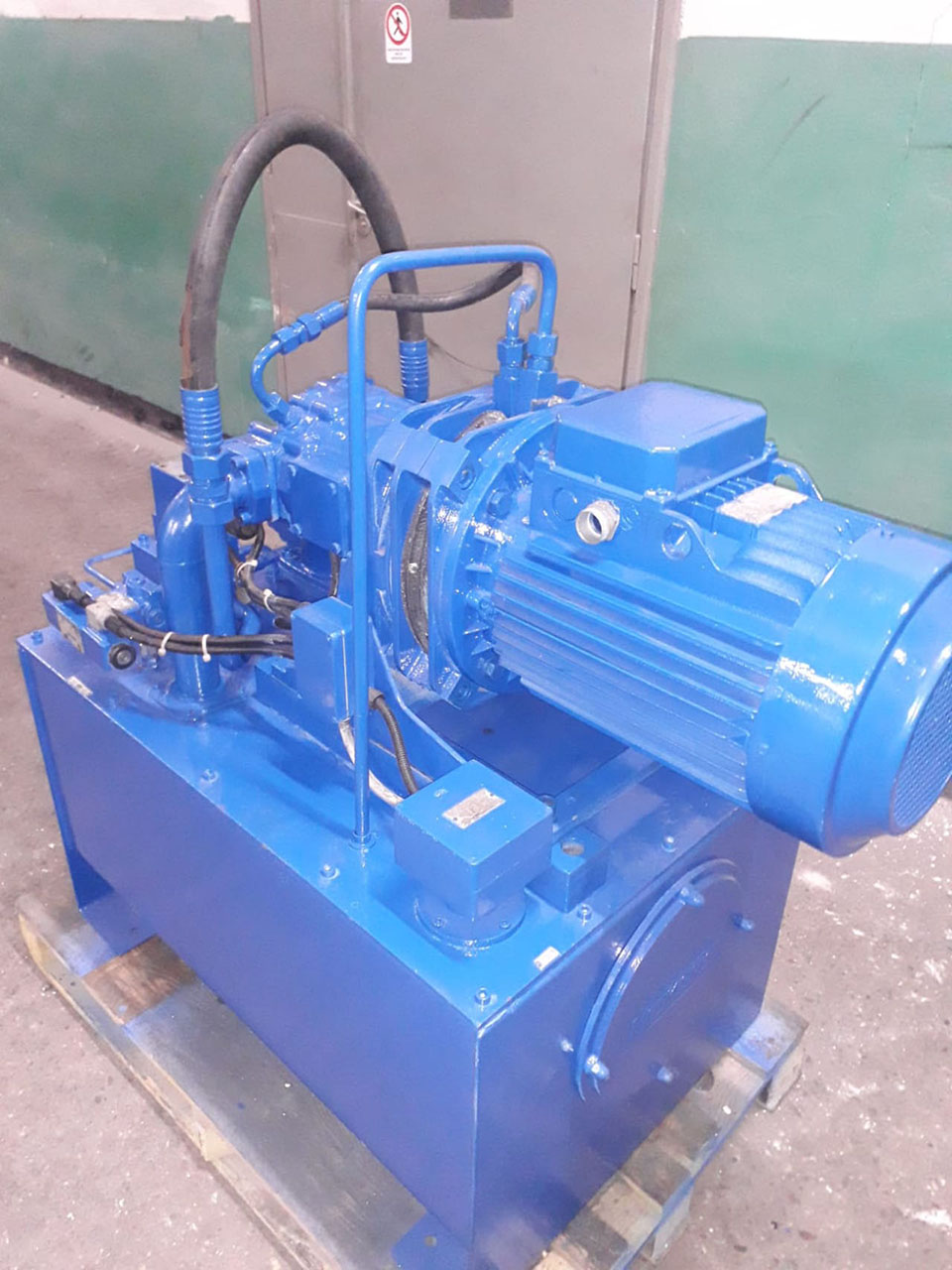 Vickers-hydraulic-power-unit-ZU2099-p4 Гидравлическая станция Vickers ZU2099, б/у