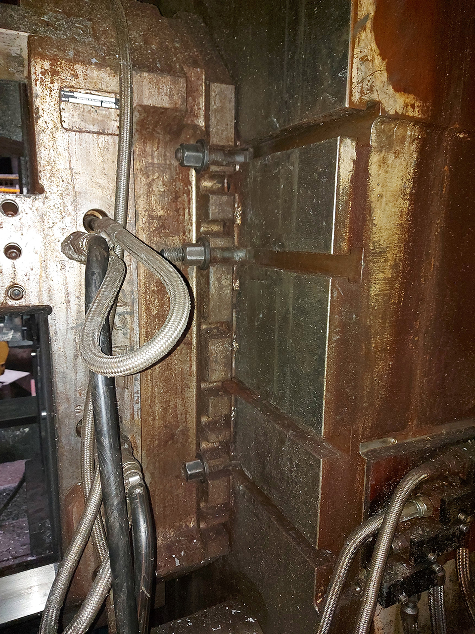 B-uhler-Evolution-B-140-D-cold-chamber-die-casting-machine-KK1580_6 Bühler Evolution B 140 D машина для литья под давлением с холодной камерой KK1580, б/у